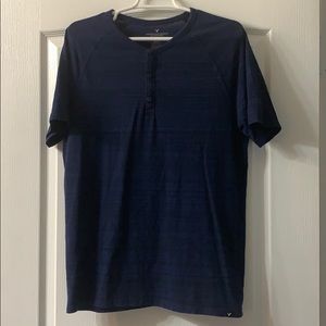 American Eagle 🦅 Button Tee
